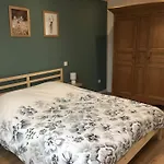 A La Ferme Situe A 20 Min De La